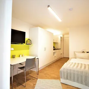 Studio - Balcony, Netflix, Hospital Proximity Apartment