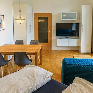 Appartement Charming With Parking Spot